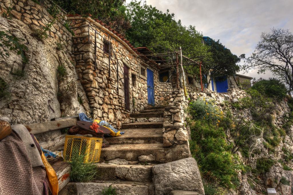 Apartments Renata - Brseč エクステリア 写真