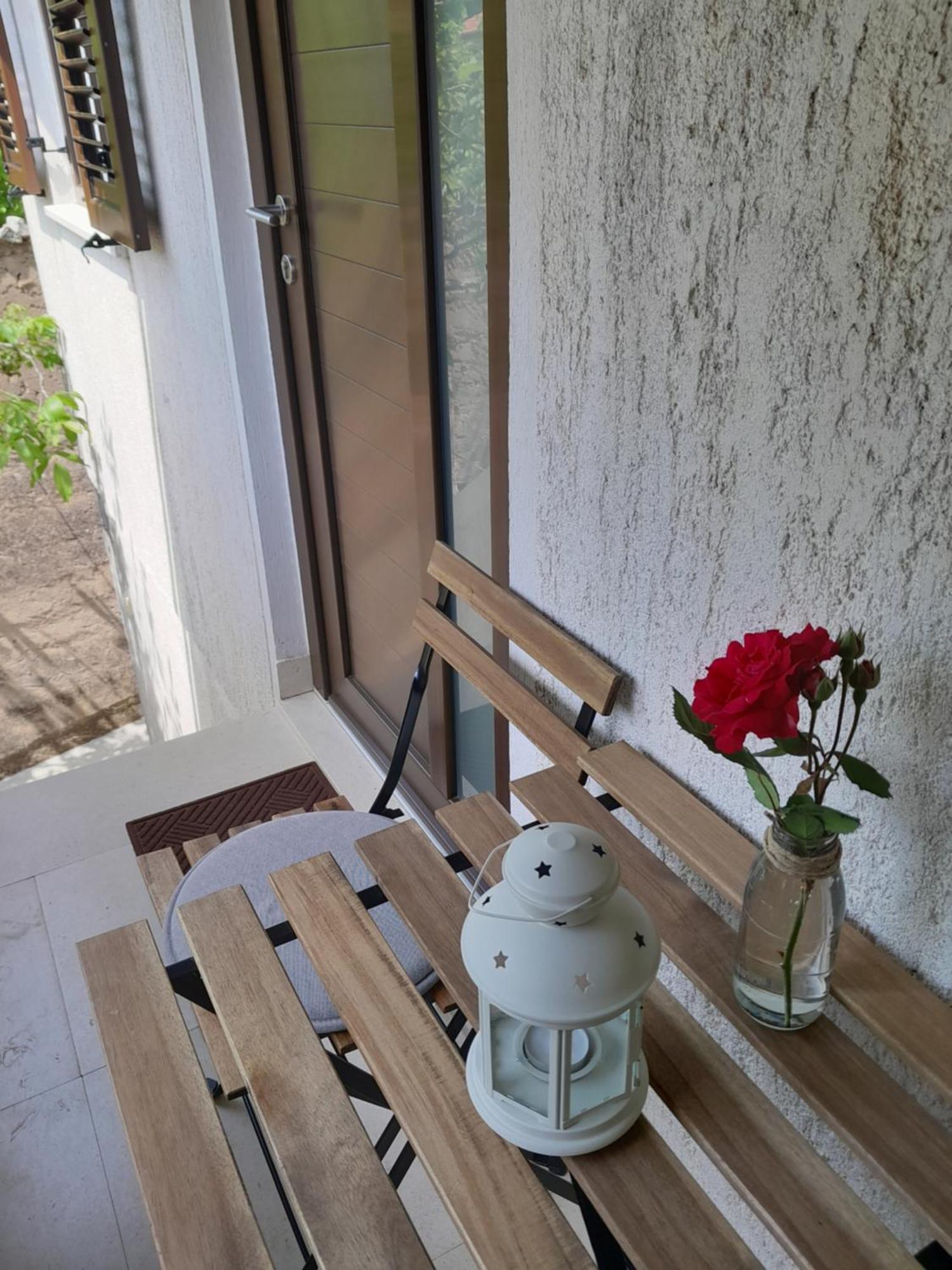 Apartments Renata - Brseč エクステリア 写真