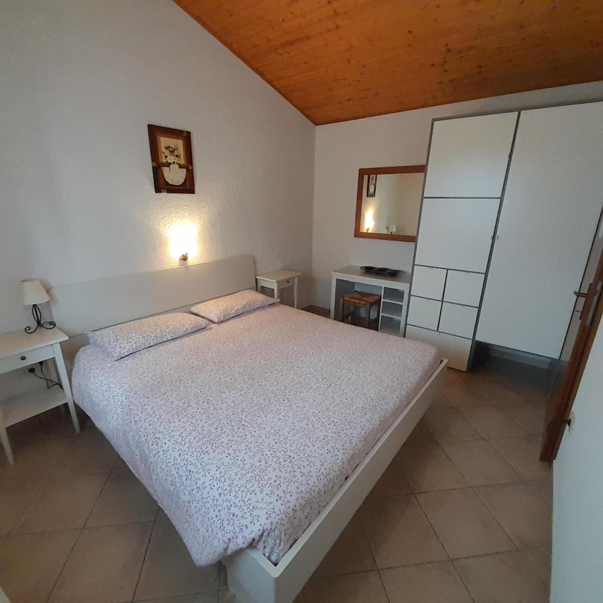 Apartments Renata - Brseč エクステリア 写真